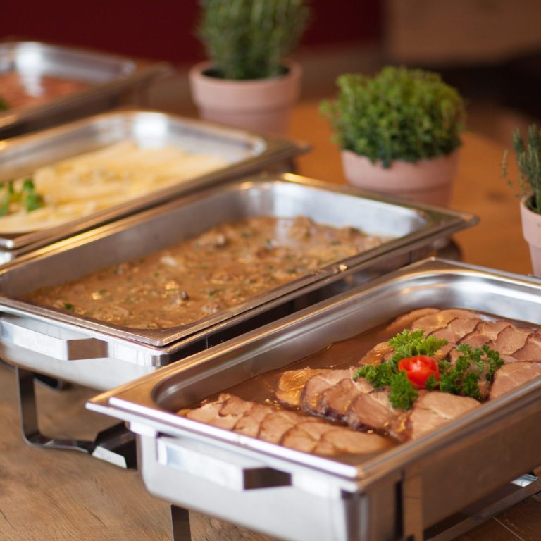 Partyservice der Fleischerei Hein in Mügeln
